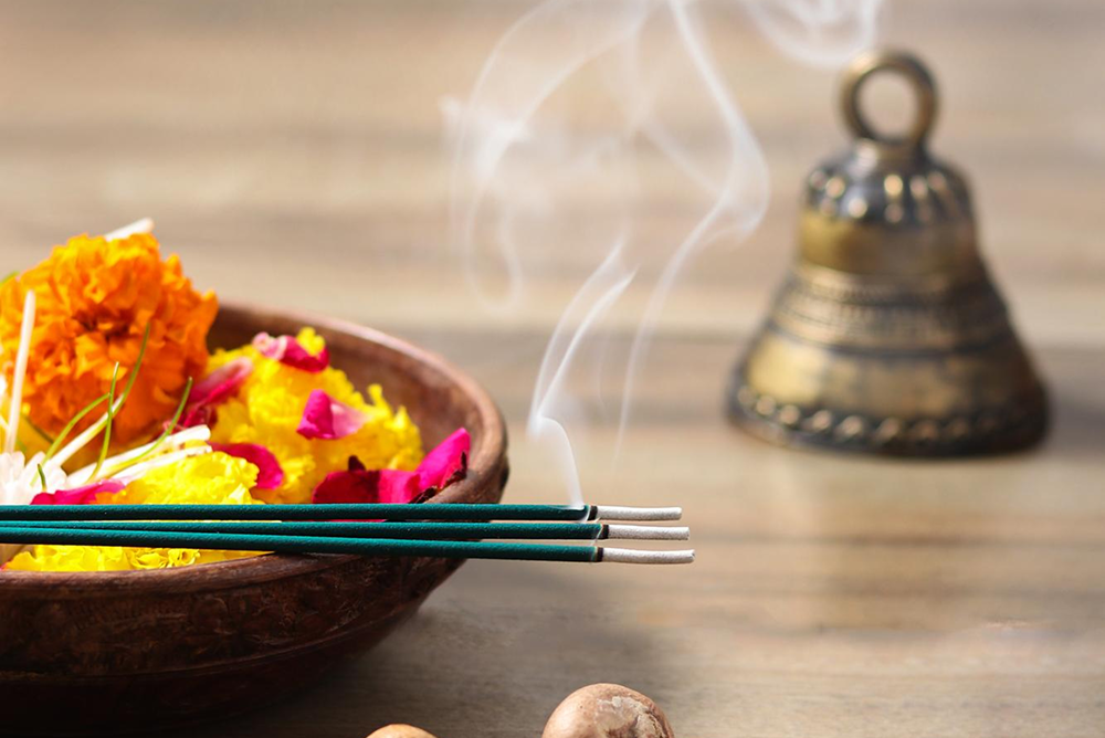 Incense Sticks and Their Role in Aromatherapy