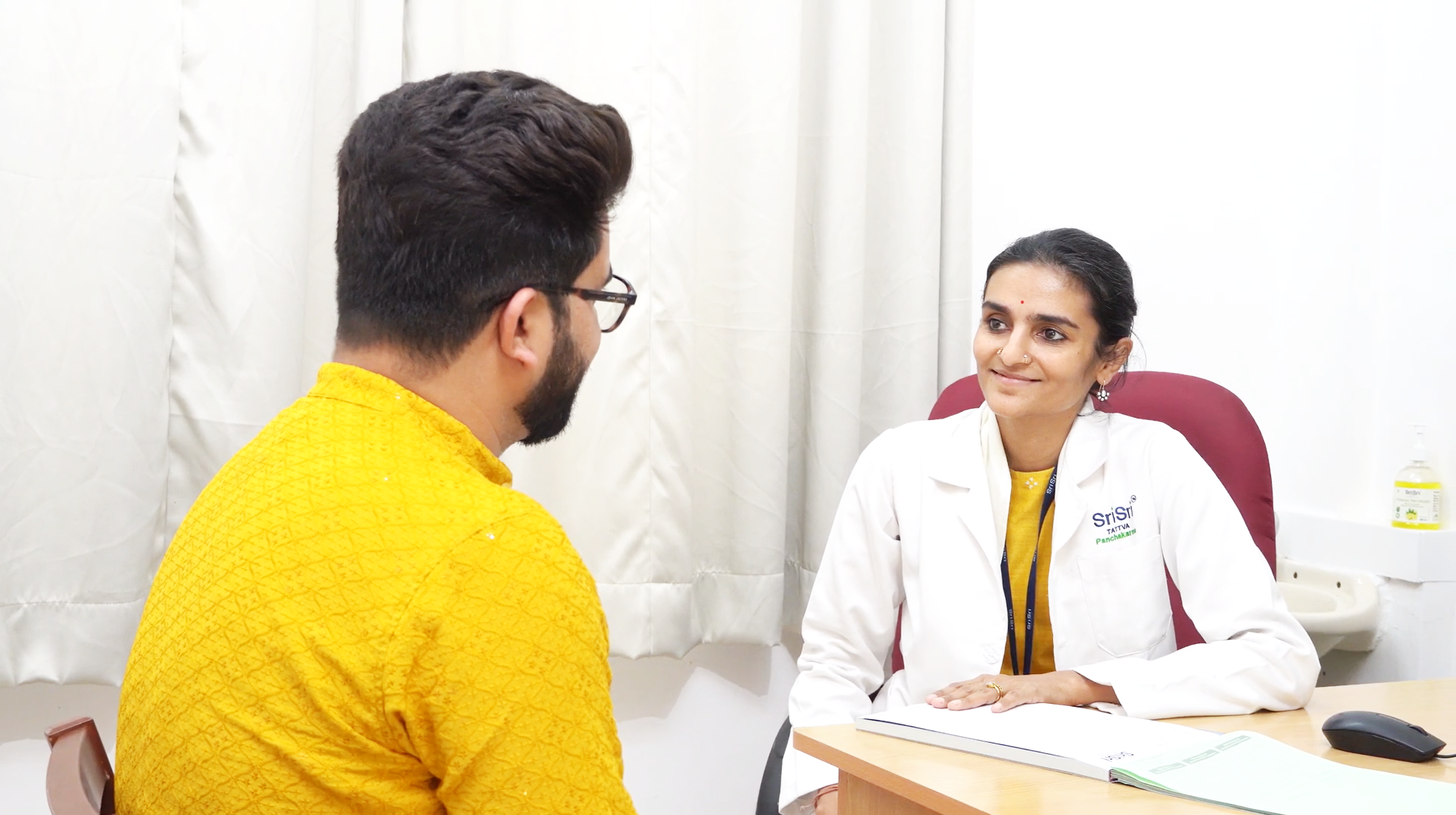 Thinking about Your First Ayurvedic Consultation: What to Expect | Sri Sri Tattva