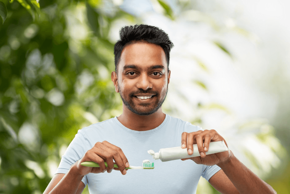 How to Choose the Best Toothpaste for Strong Teeth, Healthy Gums, and Fresh Breath?