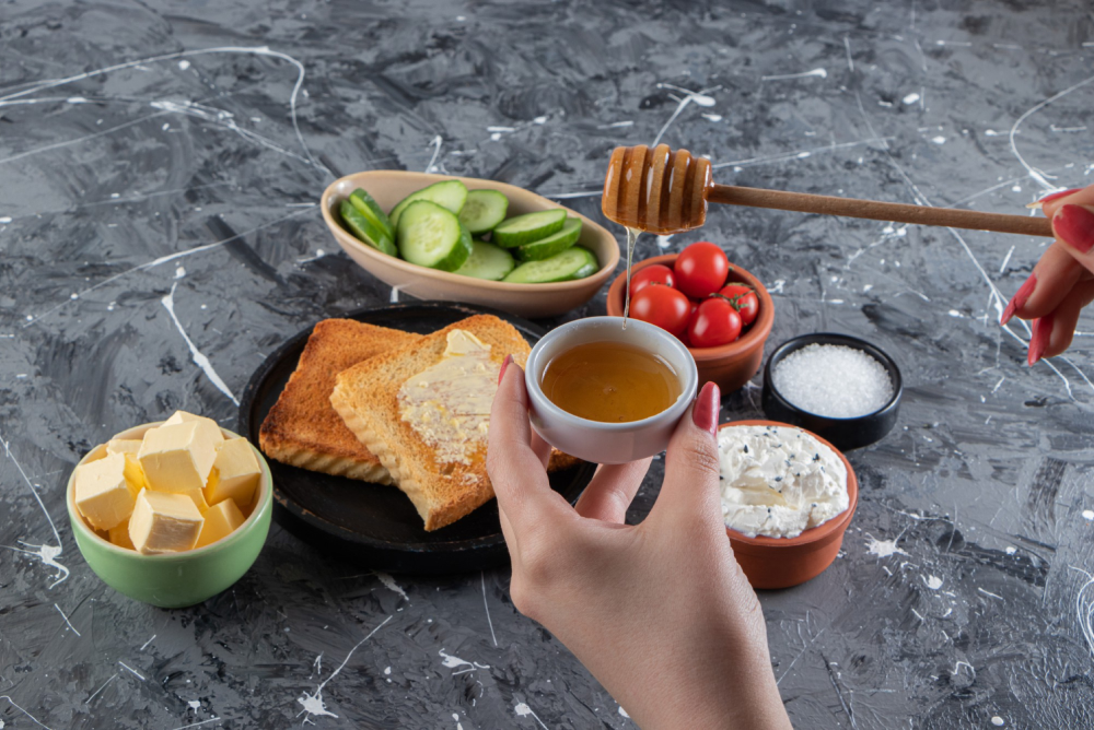 Why Is Honey Becoming a Popular Choice for Everyday Use?