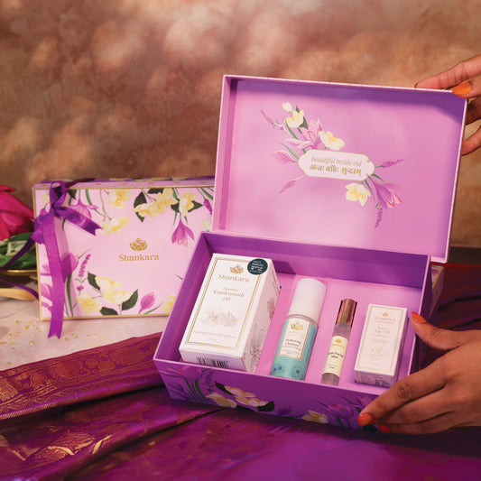 Glow with Saffron Giftset by Shankara